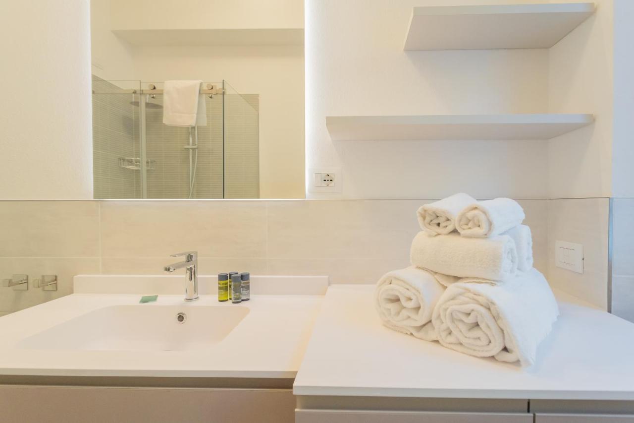 White Lake View Apartment By Rent All Como Exteriér fotografie